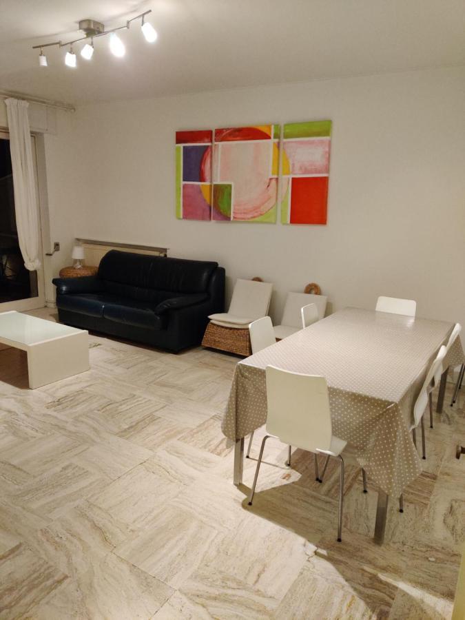 Appartamento Nelly - Per 4 Persone - Caray Park - Sale Marasino - Lago D'Iseo Marone Exterior photo